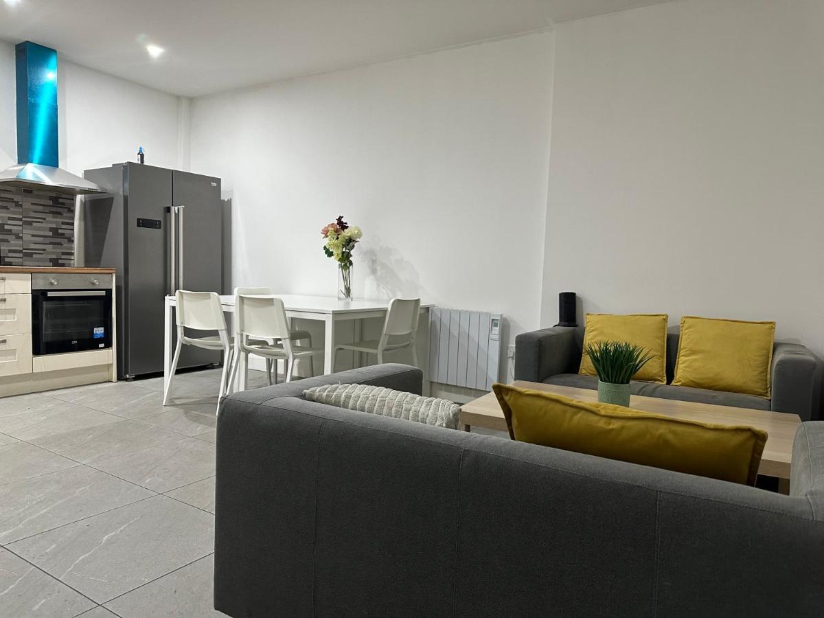 Cork City En-Suite Single Room Екстер'єр фото
