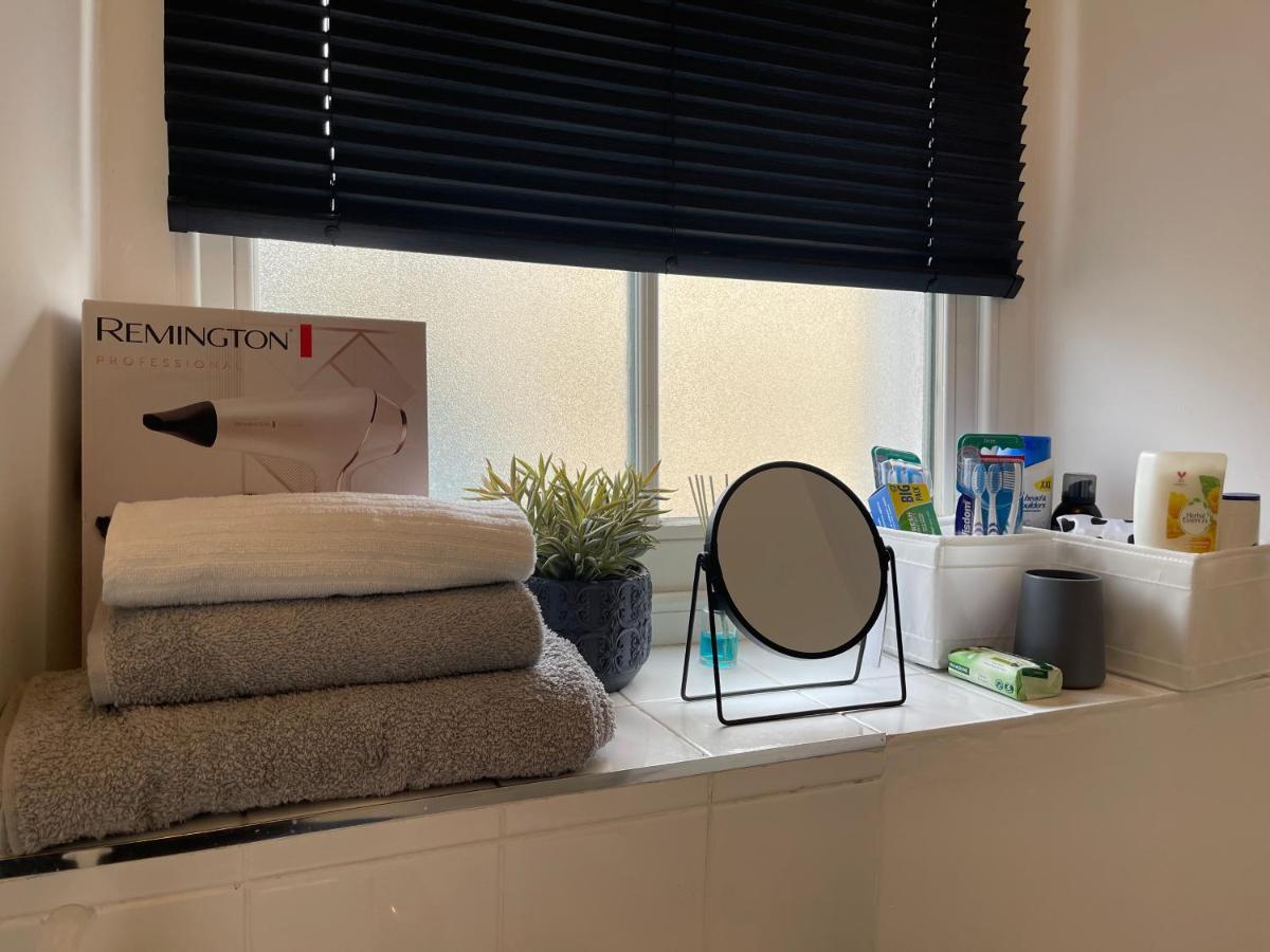 Cork City En-Suite Single Room Екстер'єр фото